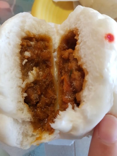 ซาลาเปาไส้หมูแดง