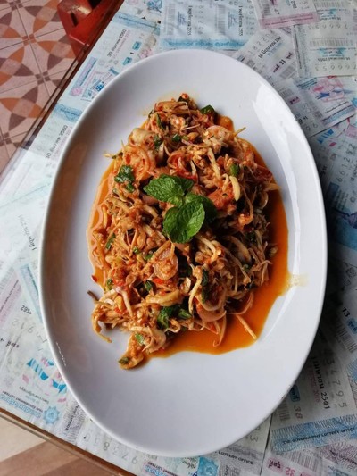 ยำหัวปลีกุ้ง