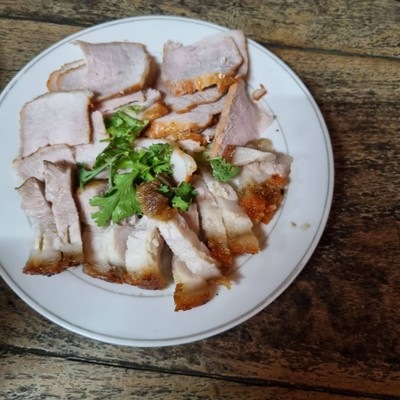 หมูแดง หมูกรอบ