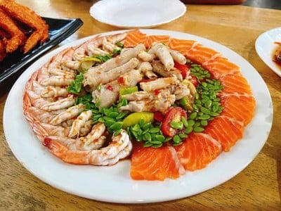 แซ่บอีหลีเจ๊อ้อ นครศรีธรรมราช
