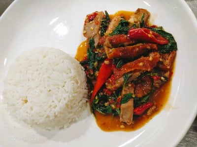 เมนูของร้าน หนึ่งปรุง อาหารตามสั่ง รสเด็ดย่านสรงประภา สรงประภา