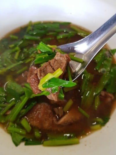 โตเกาเหลาเนื้อหนองมน