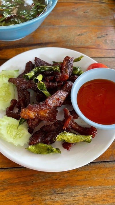 เนื้อแดดเดียว