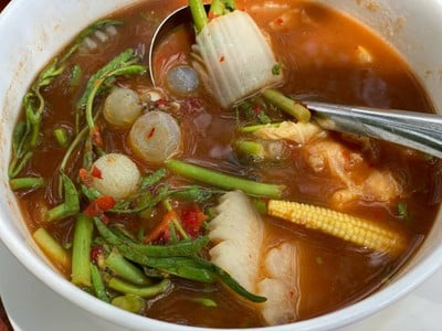 เมนูของร้าน ครัวแม่ส้มเกลี้ยงริมแม่น้ำบางปะกง