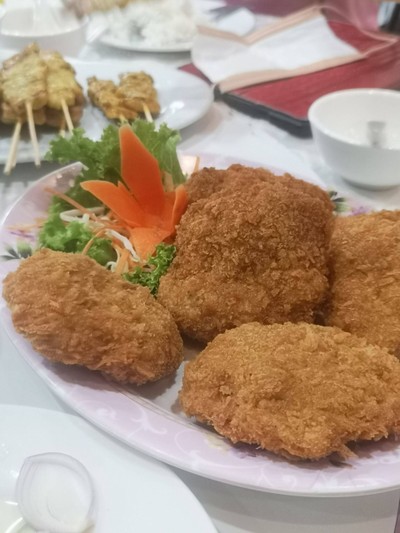 ทอดมันกุ้ง 4 ชิ้น