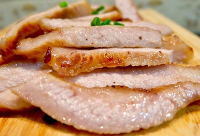 สันคอหมูอบน้ำผึ้ง,ต้นตำรับ