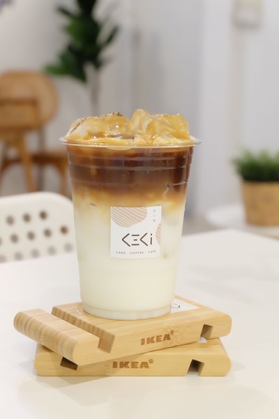 คาราเมลมัคคิอาโต้เย็น