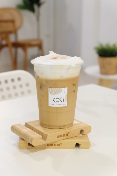 อาหาร หรือ เครื่องดื่ม