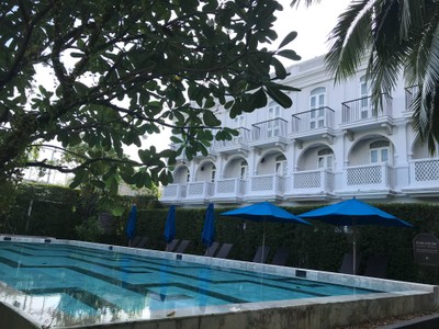 สระว่ายน้ำ/ชายหาด