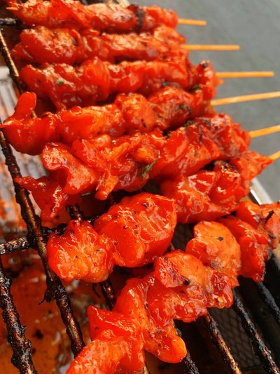 เนื้อติดหนังย่าง