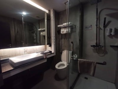 ห้องน้ำ