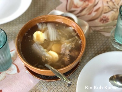 แกงจืดเต้าหู้หมูสับ