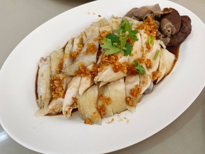 ไก่สับจานใหญ่