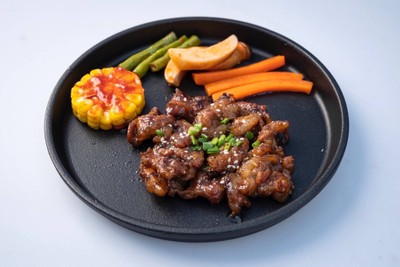 ย่างให้ เนื้อกระทะ 烤牛肉 香香哒