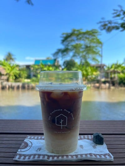 The Treehouse Nongchok