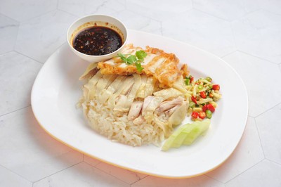 ข้าวมันไก่ทอด+ต้ม