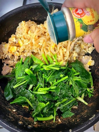 วิธีทำ เส้นเล็กผัดซีอิ้ว สูตรไม่ใส่น้ำมัน 