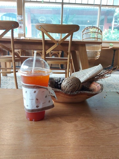 อาหาร หรือ เครื่องดื่ม