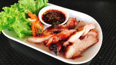 หมูย่าง เตาถ่าน
