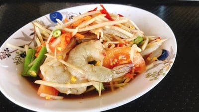 ตำกุ้งสด