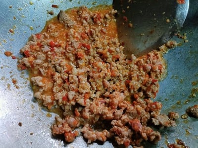 วิธีทำ ผัดกะเพราหน่อไม้หมูสับวุ้นเส้น วิธีทำ ผัดกะเพราหน่อไม้หมูสับวุ้นเส้น