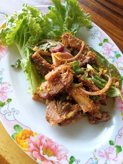 น้ำตกหมู