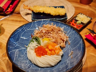 Hiyashi Ikura Udon