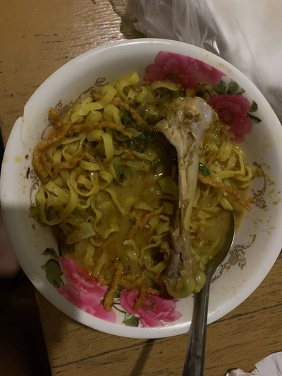 ข้าวซอยไก่