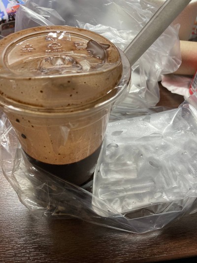 อาหาร หรือ เครื่องดื่ม