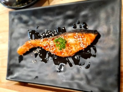 อาหาร หรือ เครื่องดื่ม