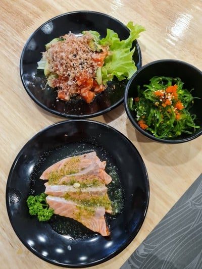 อาหาร หรือ เครื่องดื่ม