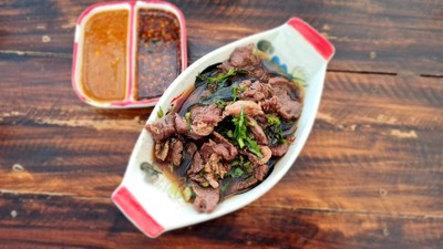 เนื้อสดลวกจิ้ม
