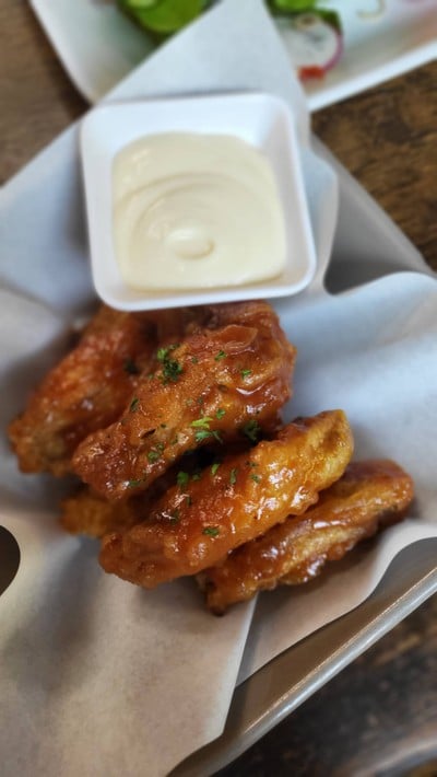 BBQ Sauce Chicken wing 6 pcs.