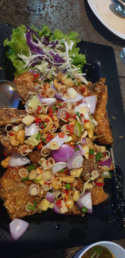 อาหาร หรือ เครื่องดื่ม