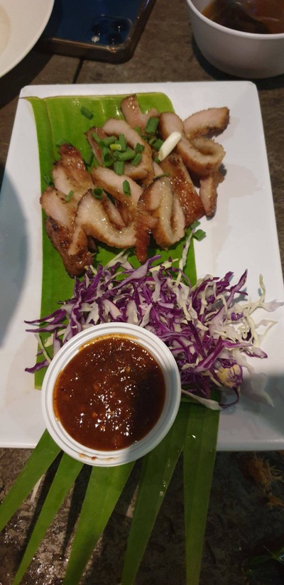 คอหมูย่าง