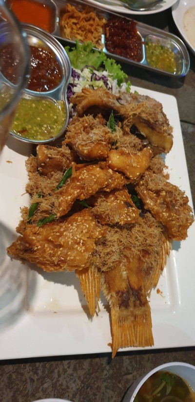 ปลาทอดสมุนไพร