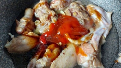 วิธีทำ ไก่น้ำแดง วิธีทำ ไก่น้ำแดง