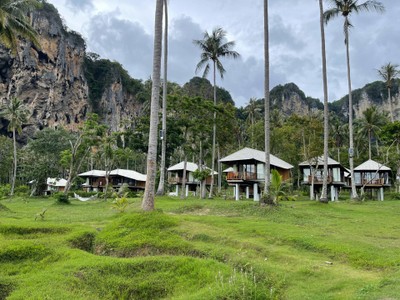 บริเวณโดยรอบ