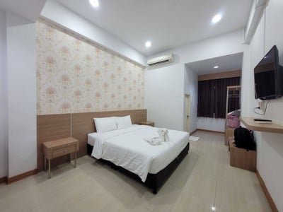 โรงแรมท็อปอินน์ Mhk