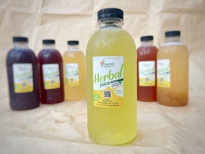 น้ำใบเตยผสมหญ้าหวาน0%(ไม่มีน้ำตาล)250ml