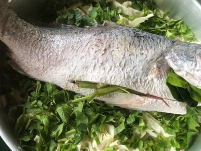 วิธีทำ ปลากระพงนึ่งมะนาว วิธีทำ ปลากระพงนึ่งมะนาว