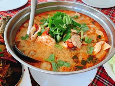 เมนูของร้าน ครัวอิ่มอร่อย นครหลวง