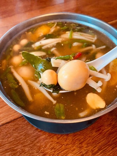 ต้มยำไข่อ่อน