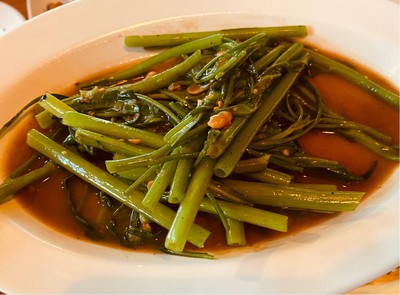 ผัดผักบุ้ง