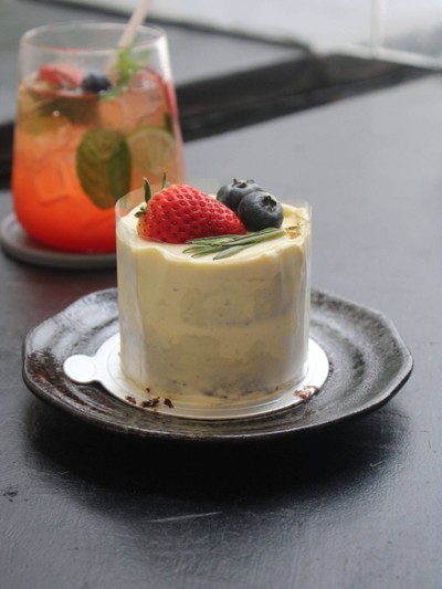 อาหาร หรือ เครื่องดื่ม