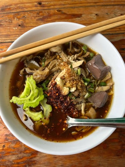ก๋วยเตี๋ยวไก่