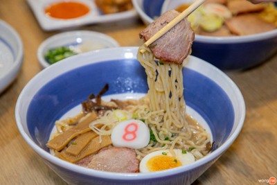 เมนูของร้าน Hachiban Ramen โลตัส ชลบุรี