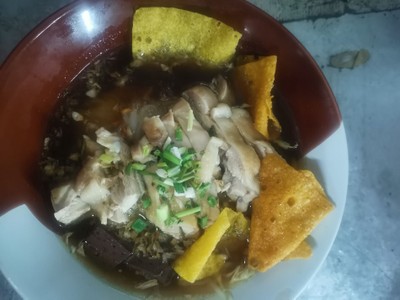 ก๋วยเตี๋ยวไก่สับ (พิเศษ)
