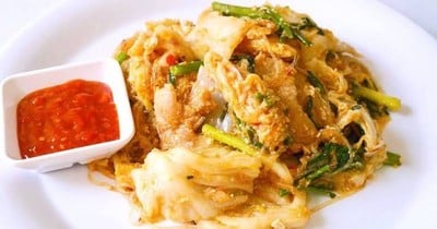 สุกี้ไก่ แห้ง