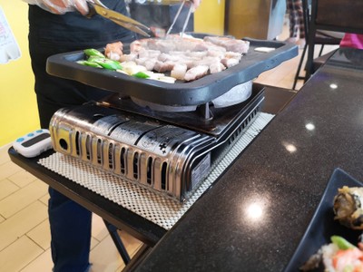 ชุดหมูสดและหมูสามชั้น